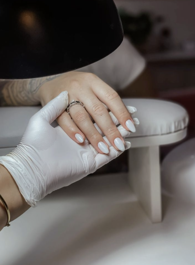 Mitos y verdades sobre la manicura rusa